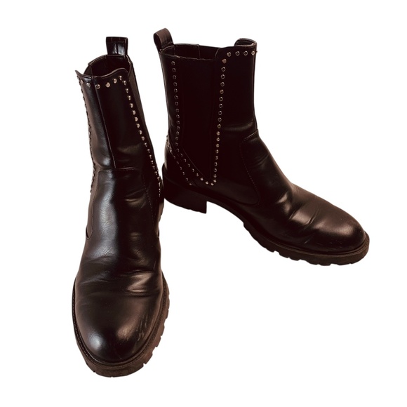ZARA Studded Combat Moto Ankle Boots Black Slip On Faux Leather  EU39/US 8-8.5 - Picture 1 of 9